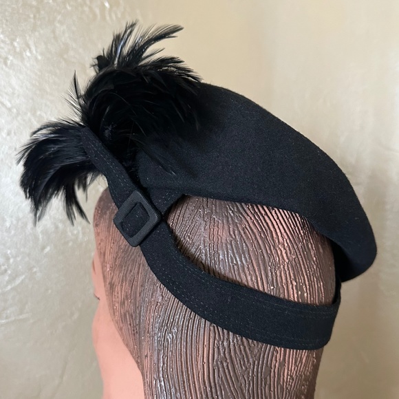 CHIC 1930s\' BLACK FELT \